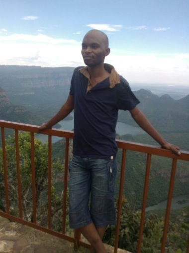 Mkhanyiseli Mkhanyiseli