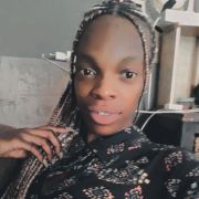 Petitebabe26