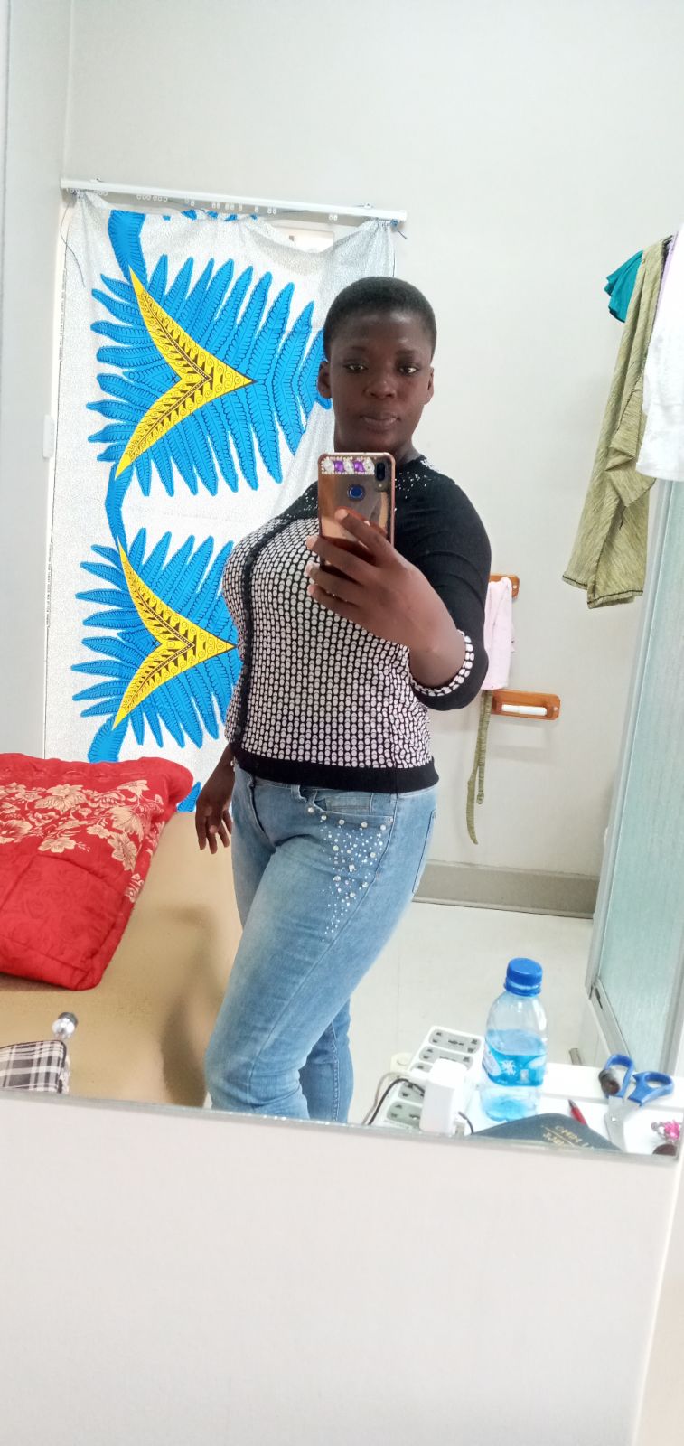 Sandie_Y