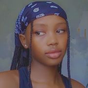 Andie_2002