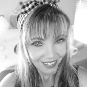 Niki73