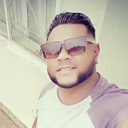 Ashtty305