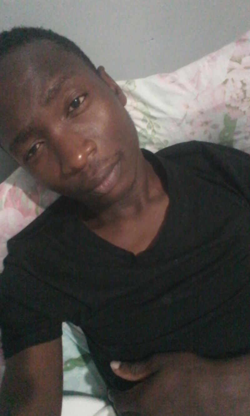 Manuee