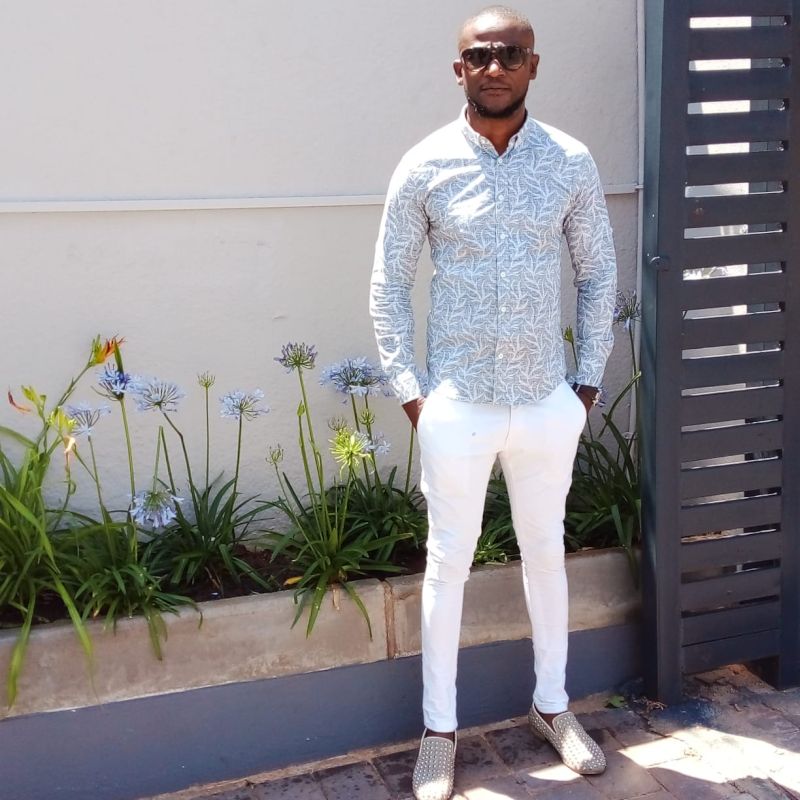 Tlhogi
