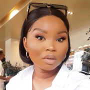 Zee_Zanele28