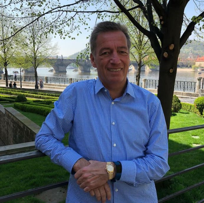 Billywhite Billywhite