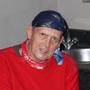 hennie744