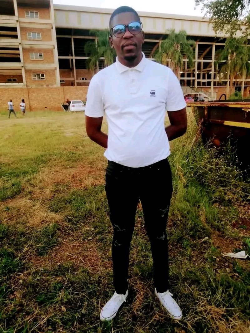 Akebz